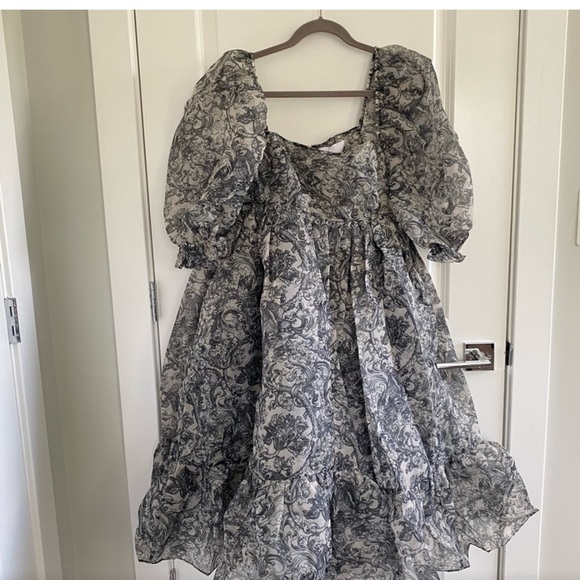 🥰Selkie French Puff Heritage dress - Picture 6 of 6